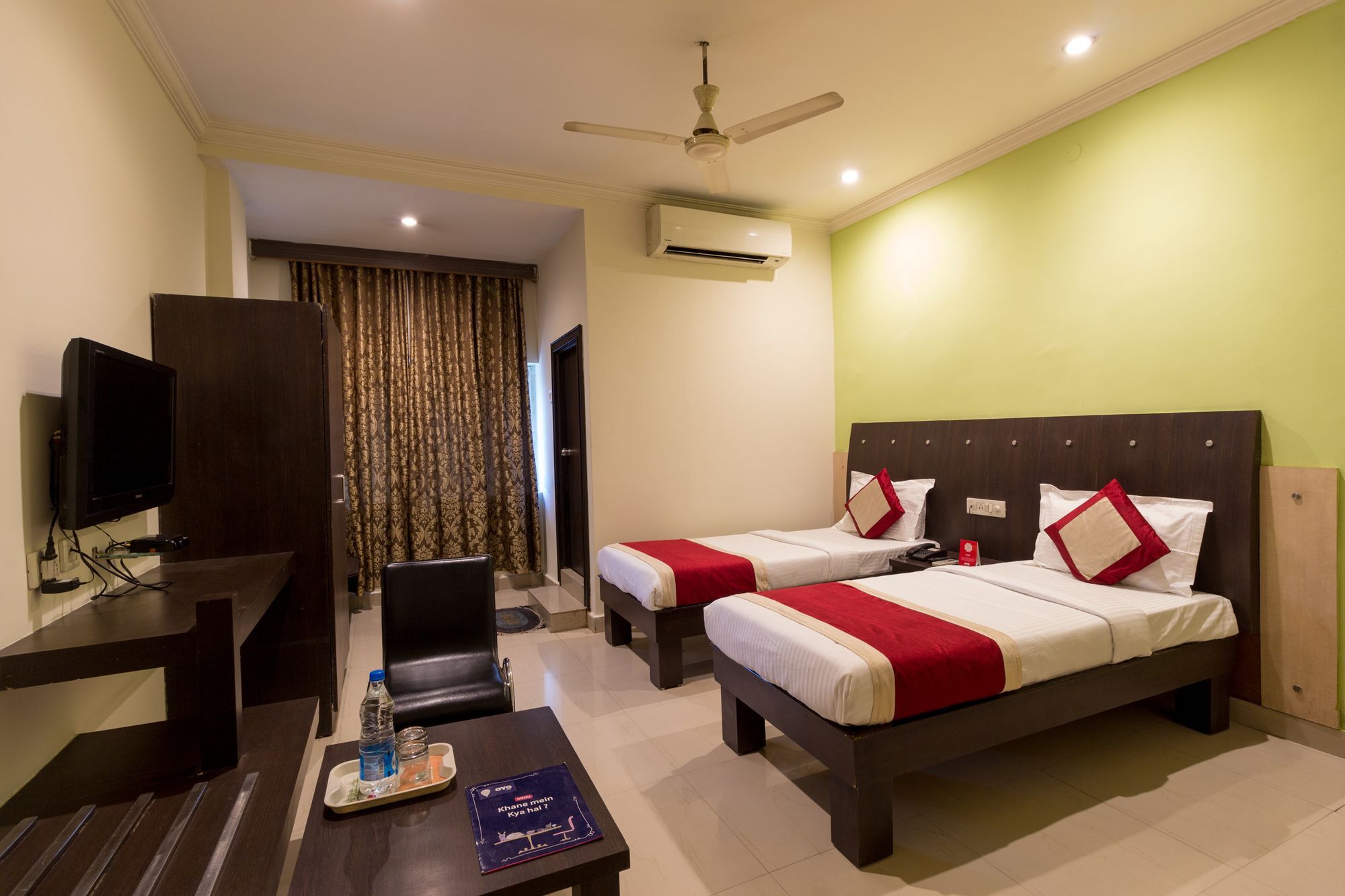 Super Collection O Alekhya Residency Hotel Hyderabad Exterior photo
